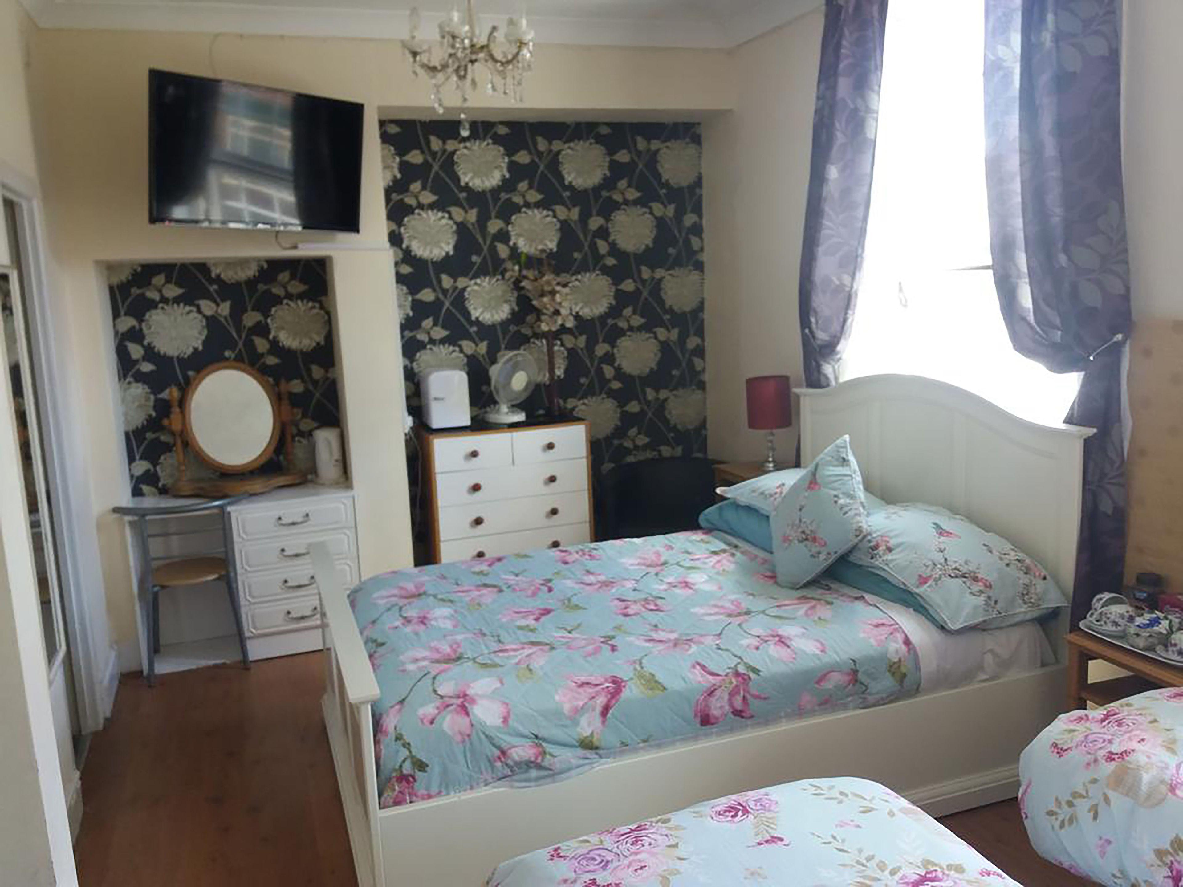 Daville Hotel Blackpool — Photos 1